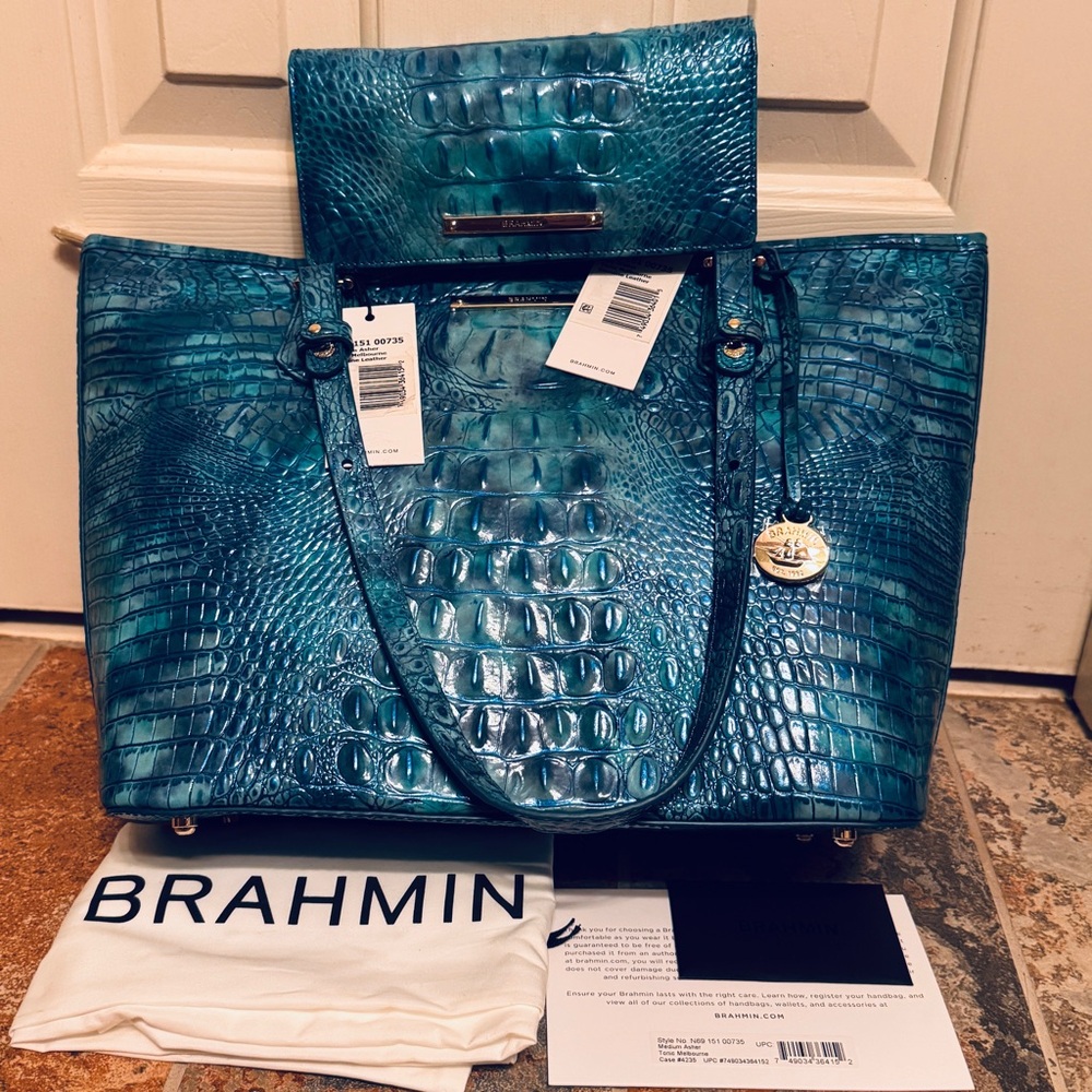 NWT!VERY RARE Brahmin Ady Wallet Tonic Melbourne Genuine Croc Embossed Leather! - Picture 6 of 6